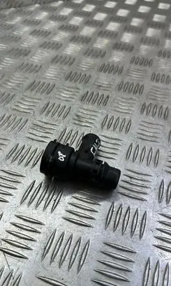 Audi A6 S6 C7 4G Engine coolant pipe/hose 03L121031B