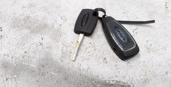 Ignition key/card