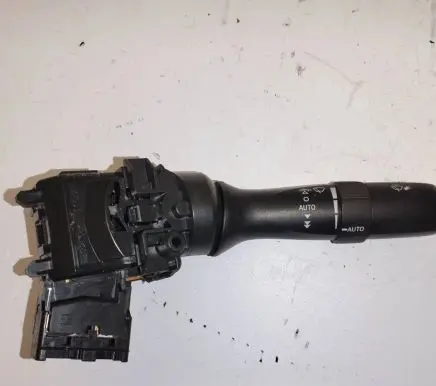 Toyota Avensis T270 Wiper control stalk 17f003lh 17f144