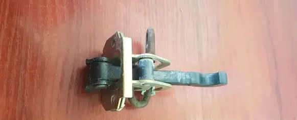 BMW 3 E46 Front door check strap stopper 8160959