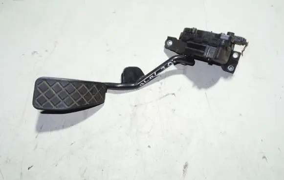 Audi A4 S4 B6 8E 8H Accelerator throttle pedal 8E2721523A 6PV00802608