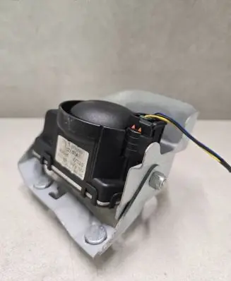 Toyota Prius (XW30) Alarm system siren 8904047020 2370004990