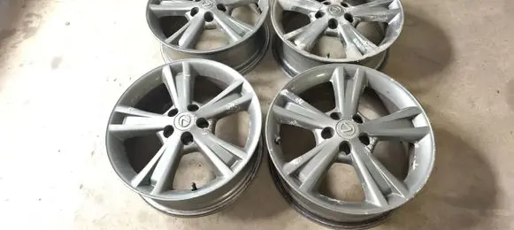 Lexus RX 330 - 350 - 400H R18 alloy rim