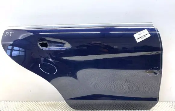 Mercedes-Benz CLS C218 X218 Rear door 890