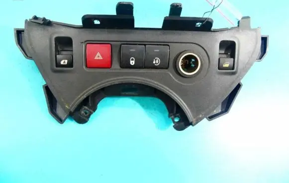 Citroen Berlingo Hazard light switch 9680931977 IMPRK1202782