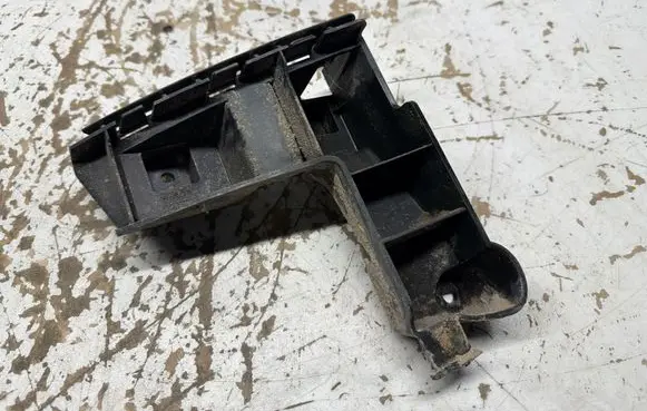 Volvo XC70 Rear bumper mounting bracket BP3EA