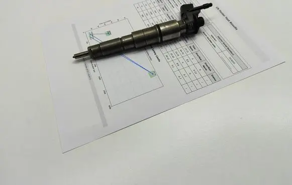 BMW 5 E60 E61 Fuel injector 0445115048 7792721 048