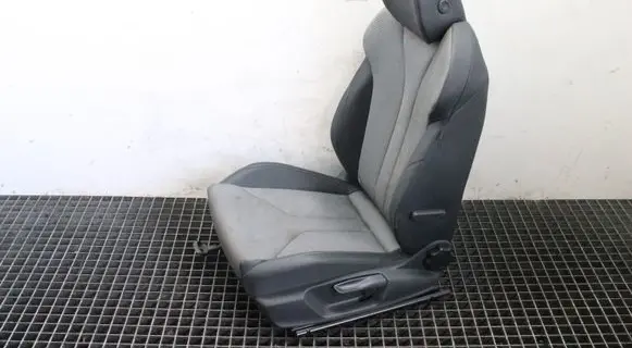 Skoda Enyaq iV Front driver seat 
