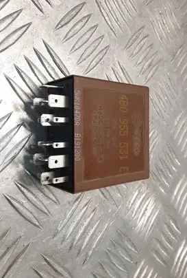 Audi A6 S6 C5 4B Window wiper relay 4B0955531E