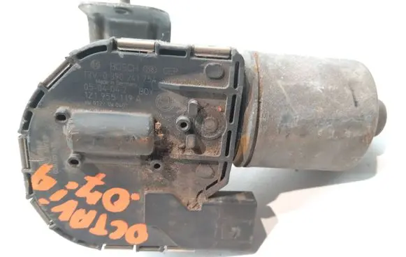 Skoda Octavia Mk2 (1Z) Wiper motor 1Z1955119A 0390241754