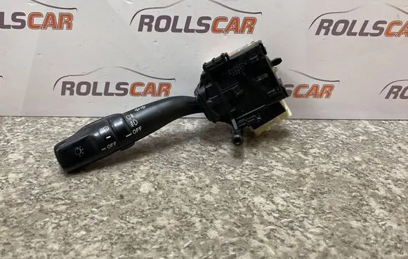 Toyota Avensis Verso Indicator stalk 173650A