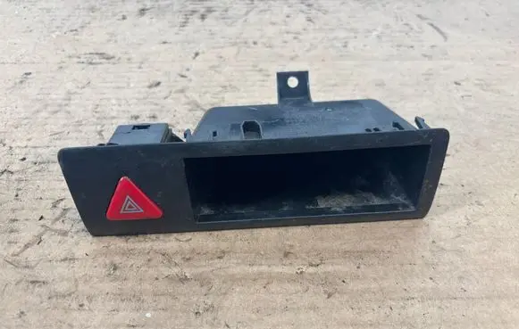 Volkswagen Transporter - Caravelle T5 Other interior part 7H0857925A 12345678910