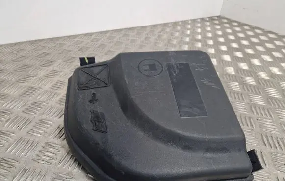 Fuse box cover