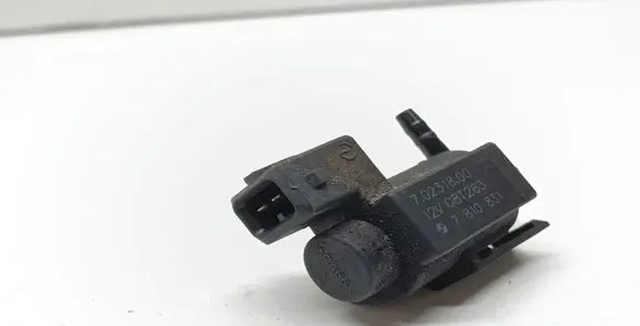 BMW 3 E90 E91 Vacuum valve 7810831