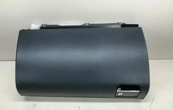 Mercedes-Benz GL X164 Glove box set A1646890608