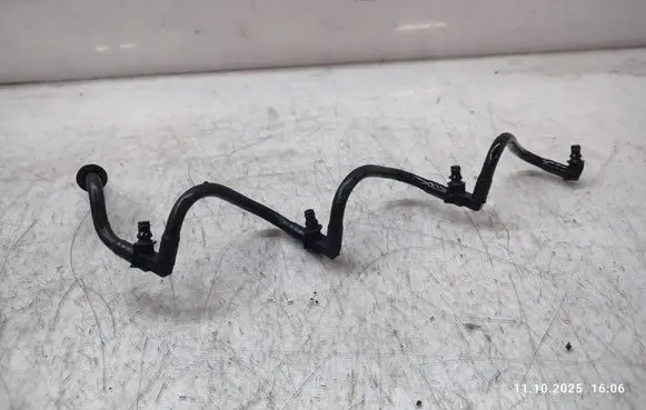 Opel Movano B Fuel return line/hose 