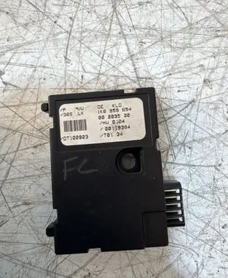 Volkswagen Golf V Steering angle sensor 1K0959654 DT100903 00203500