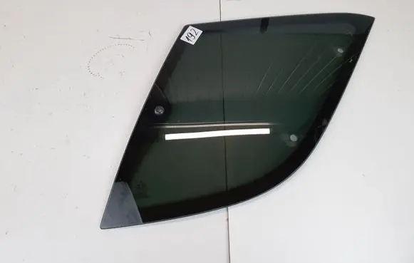 Mercedes-Benz ML W163 Rear side window A1636700450 43R002444