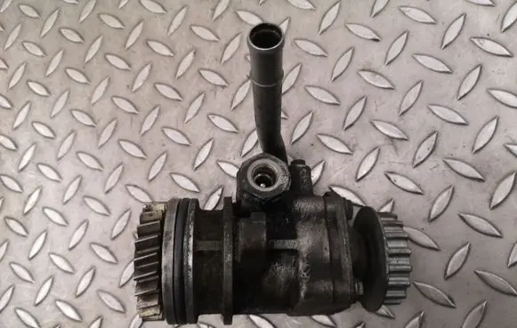 Volkswagen Transporter - Caravelle T5 Power steering pump 7H0422153H