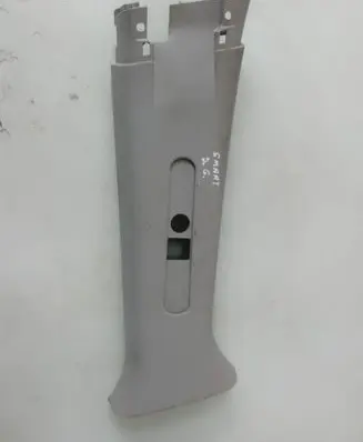 Smart ForFour I (B) pillar trim (top)