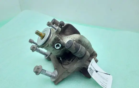 Volvo XC40 Rear brake caliper 32300771
