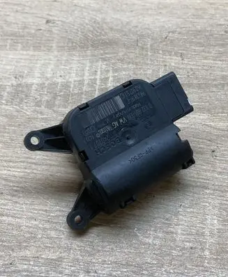 Seat Leon (1P) Air flap motor/actuator 1K0907511D 0132801337