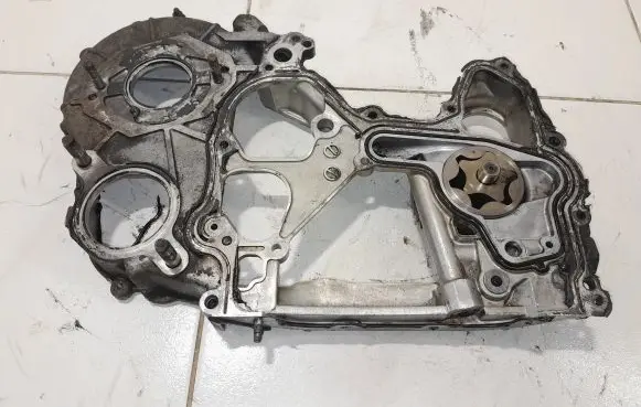 Toyota Land Cruiser (J120) Timing chain cover NOCODE