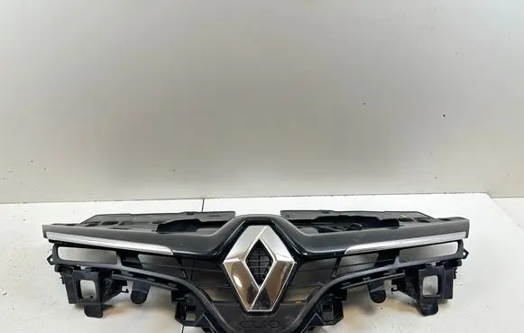 Renault Clio IV Front bumper upper radiator grill 628101467R 622561433R