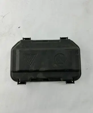 BMW 3 F30 F35 F31 Fuse box cover 9224872 10688710