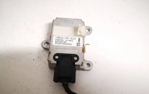 Alfa Romeo 159 ESP acceleration yaw rate sensor 51802738 15113819
