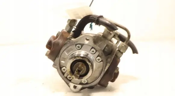 Toyota Avensis T250 Fuel injection high pressure pump 22100-0R020