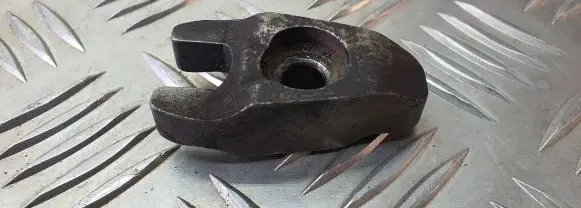 Peugeot 206 CC Fuel Injector clamp holder