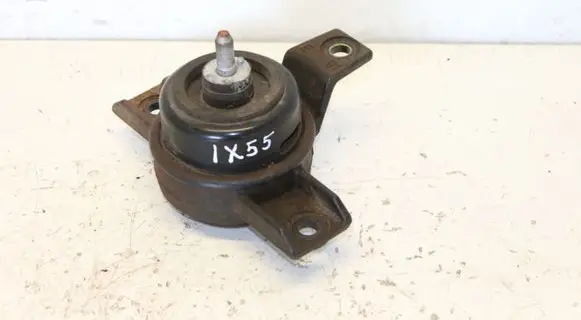 Hyundai ix 55 Engine mount bracket 21812-3J500