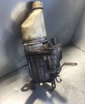 Opel Astra G Power steering pump 13192897 7625955127 05266546