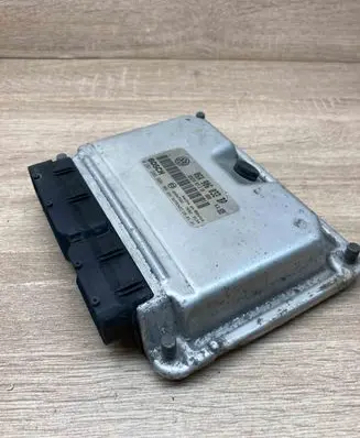 Volkswagen Bora Engine control unit/module ECU 06A906032BP 0261206908