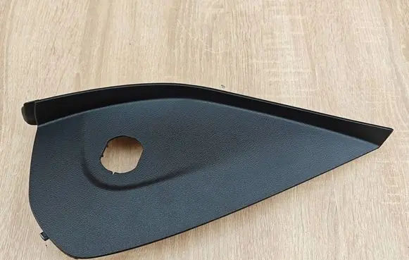 BMW 5 G30 G31 G38 Dashboard side end trim 9329555