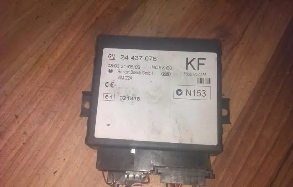 Opel Zafira A Comfort/convenience module 24437076kf