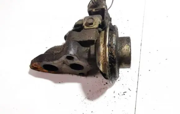 Toyota Avensis T220 EGR valve 2562027060 1350004240