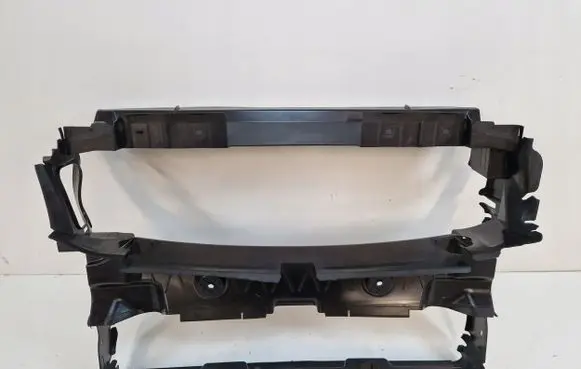 BMW 3 G20 G21 Radiator cooling fan shroud 5174115643
