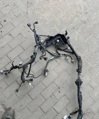 Toyota Prius (NHW20) Engine installation wiring loom 8212147090