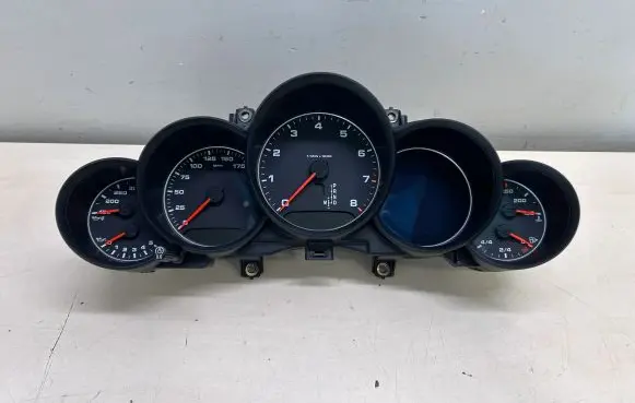 Porsche Cayenne (92A) Speedometer (instrument cluster) 7P5920950P A2C96937400