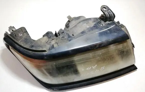 Mitsubishi Pajero Headlight/headlamp