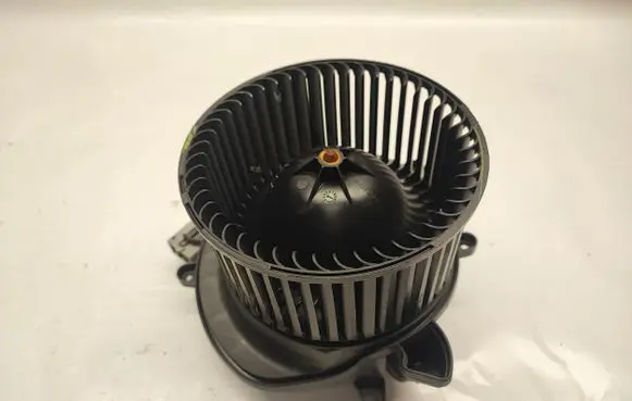Ford Mustang VI Interior heater climate box assembly FR3B19846A