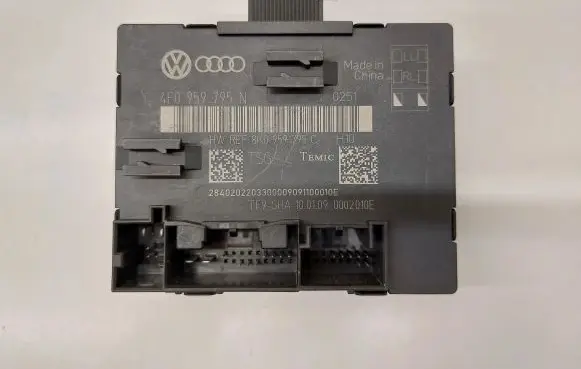 Audi A4 S4 B8 8K Door control unit/module 4F0959795N 8K0959795C