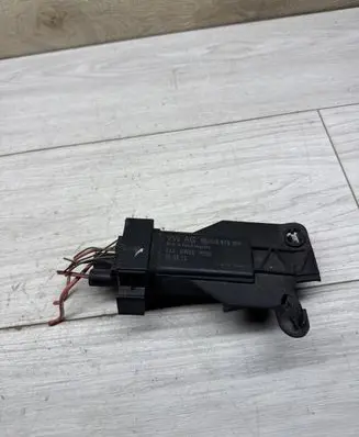 Skoda Roomster (5J) Coolant fan relay 5J0919506 200512
