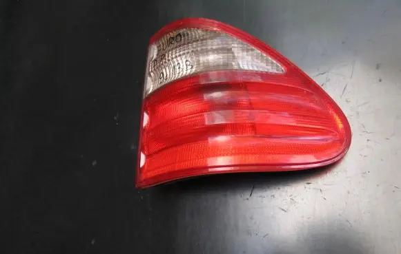 Mercedes-Benz E W210 Rear/tail lights A2108205464