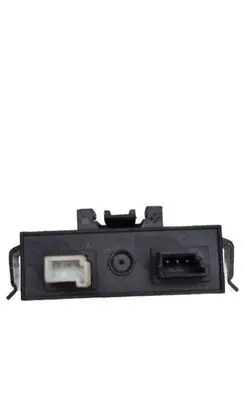 BMW 5 E39 Air suspension control unit module (rear) 25811510 61358362337 621376