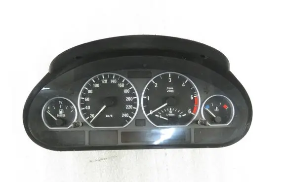 Speedometer (instrument cluster)