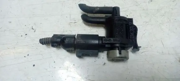 Volkswagen Sharan Vacuum valve 1J0906283C