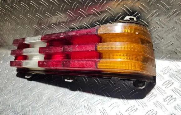 Mercedes-Benz W123 Rear/tail lights 53240R6 53240R7